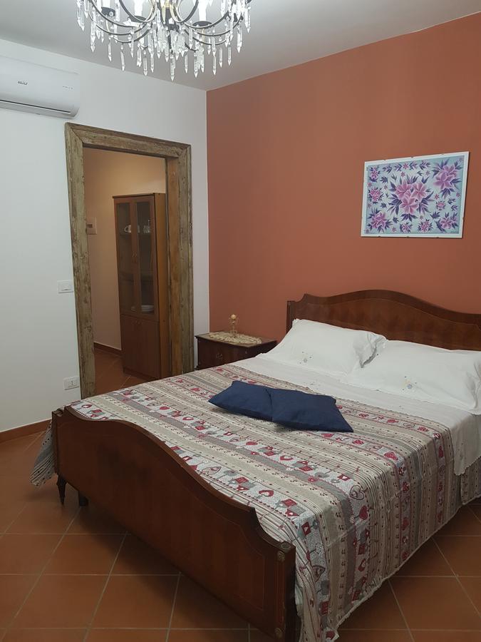 Вилла Original Sicily House Санта-Венерина Экстерьер фото